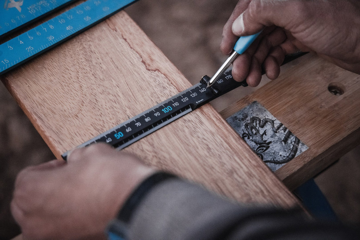 Pro Metric Tuff Rule Black - 600mm