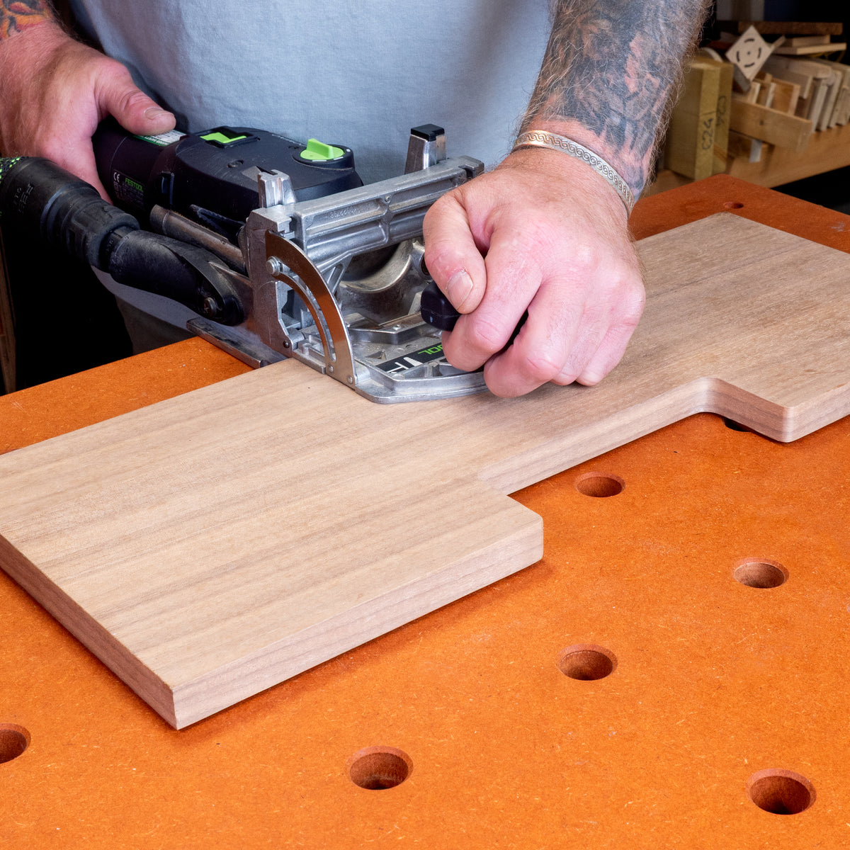 UJK V Dog Vacuum Bench Dog for 20mm MFT-Style Benches