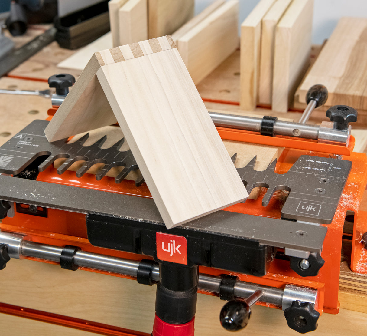 UJK Universal Dovetail Jig