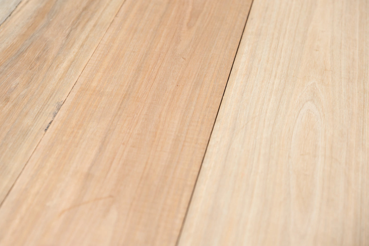 Spotted Gum 150x50mm – Feature Grade, Kiln Dried, Rough Sawn Joinery Timber